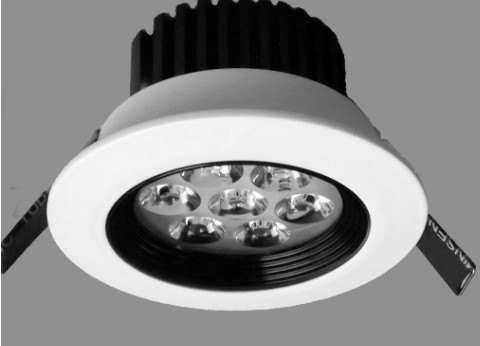 Led泛光燈抓住發(fā)展契機使其實現(xiàn)跨越式增長！